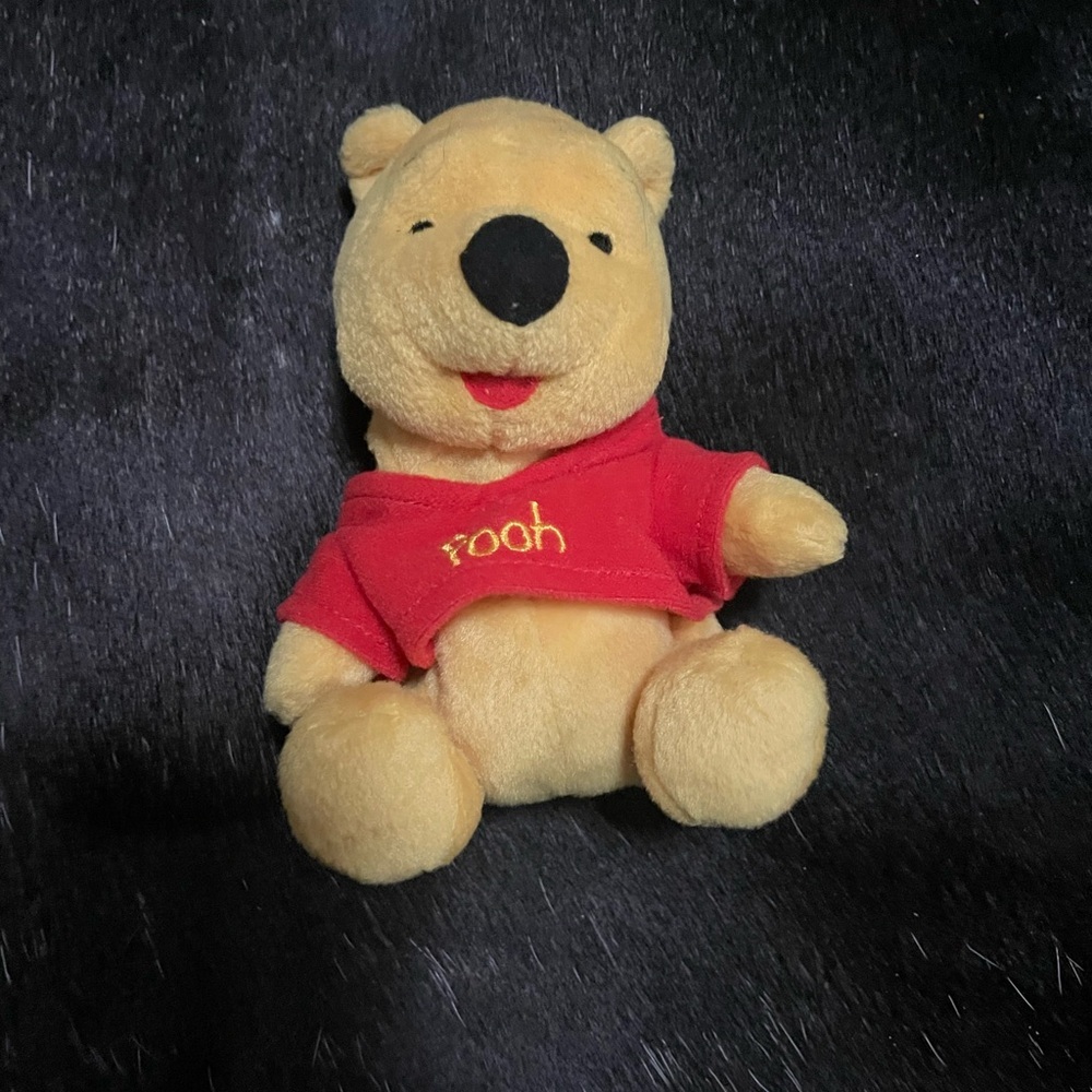 Winnie the Pooh plush soft toy 90’s Vintage
